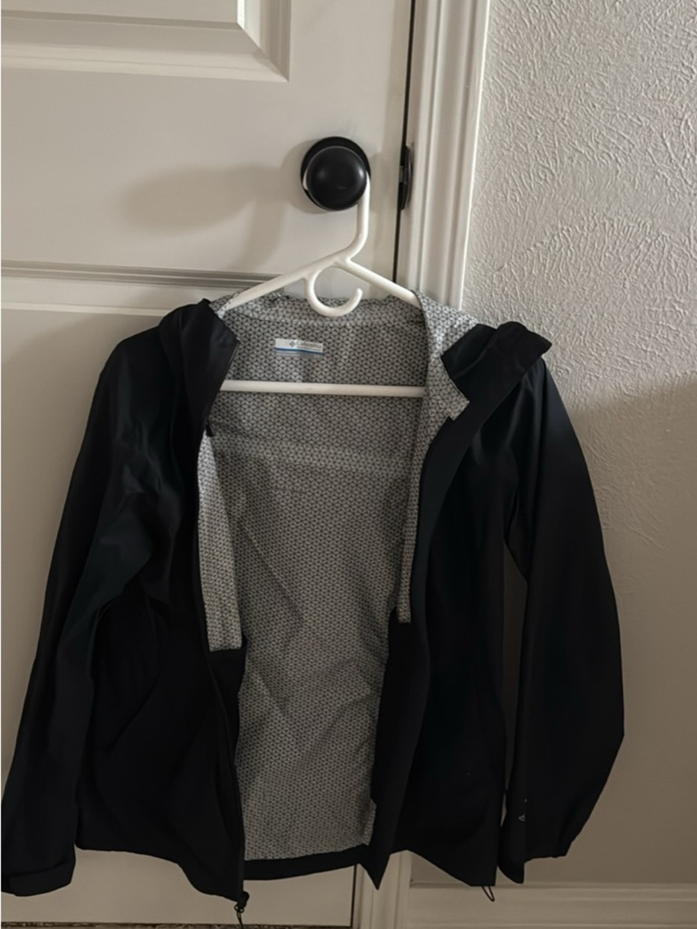 Columbia Black Hooded Rain Jacket